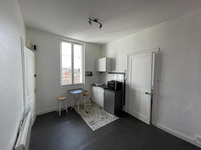 Immeuble - 245 m² - 11 pièces