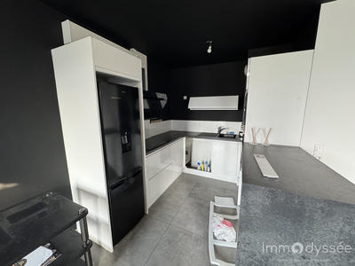 Appartement - 65 m² - 3 pièces