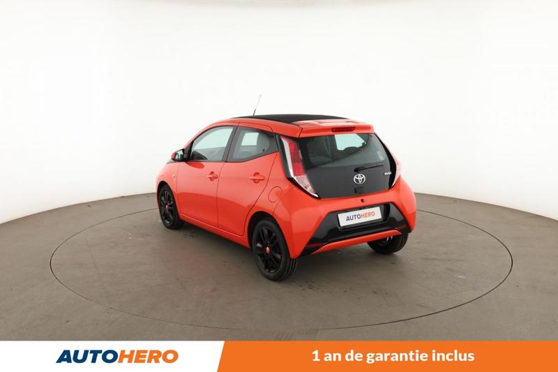 Toyota Aygo 1.0 Vvt-i X-Wave 5p 69 ch