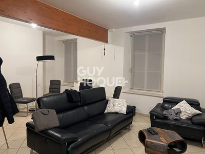 Appartement - 82 m² - 3 pièces