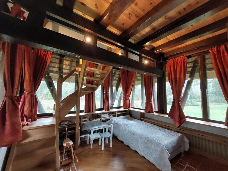 Chaumière - 178 m² - 8 pièces