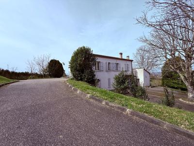 Maison - 550 m² - 20 pièces