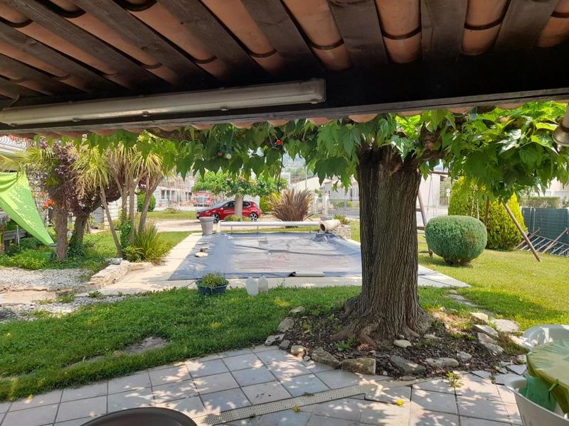 Propriété - 217 m² - 7 pièces