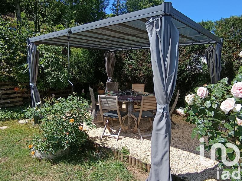 Maison - 182 m² - 8 pièces