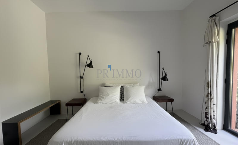 Villa - 180 m² - 7 pièces