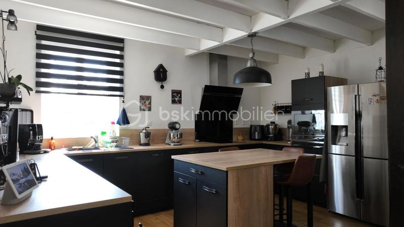 Maison - 185 m² - 6 pièces