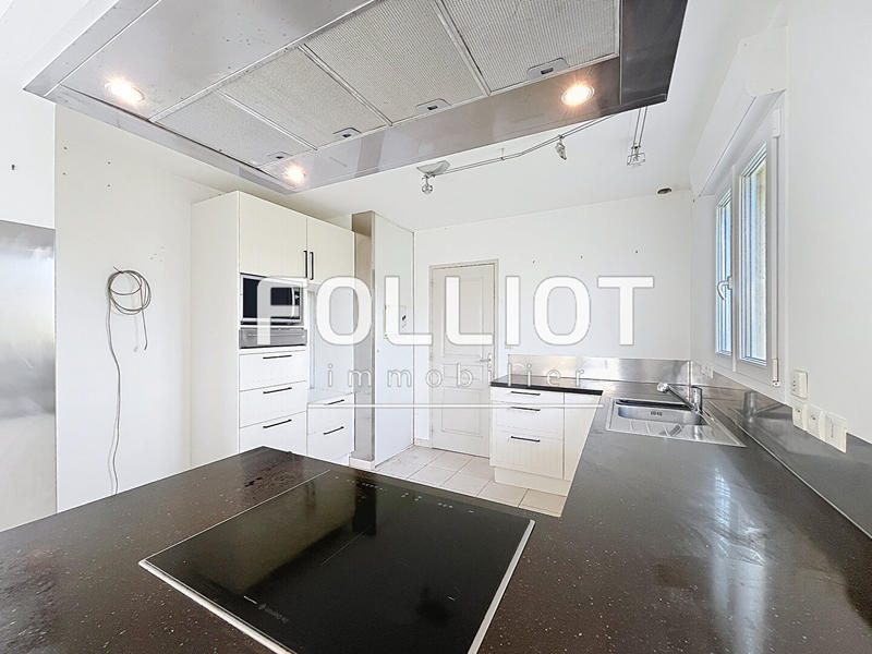 Maison - 76 m² - 4 pièces