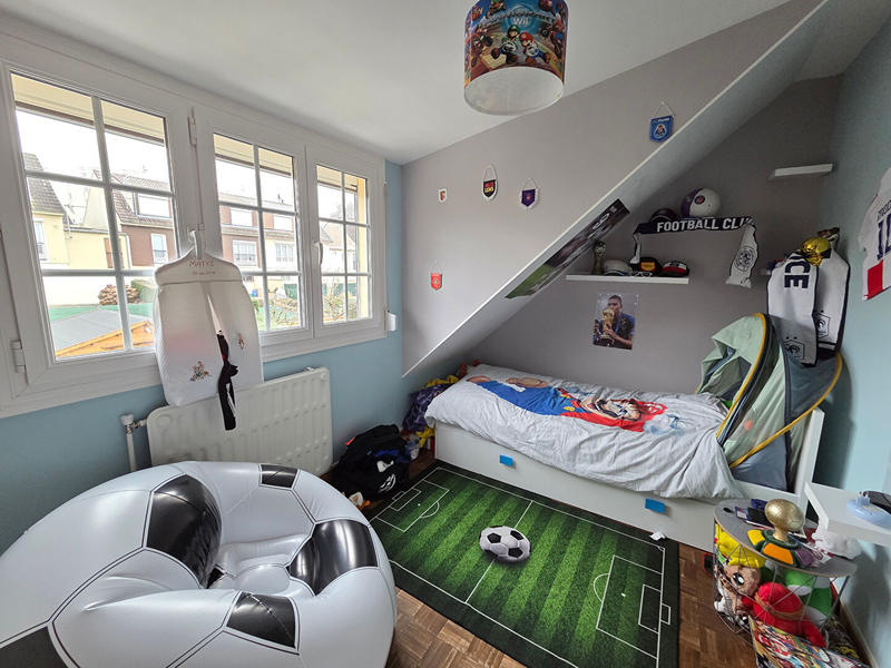 Maison - 84 m² - 4 pièces