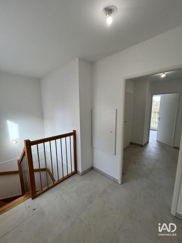 Maison - 96 m² - 5 pièces