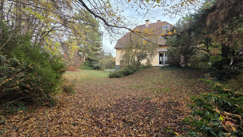 Maison - 168 m² - 6 pièces