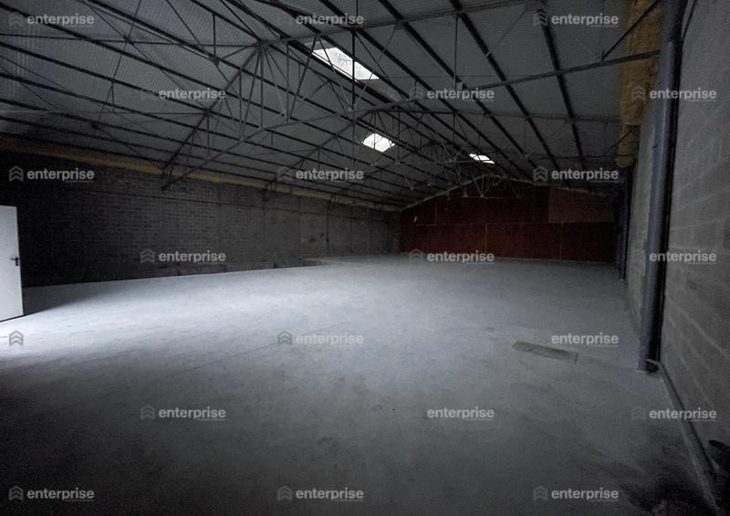 Local d'activité / Entrepôt - 550 m²