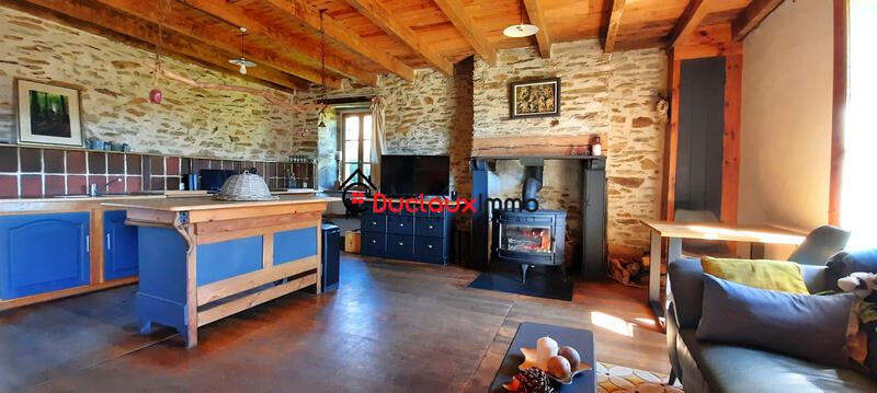 Maison - 142 m² - 5 pièces