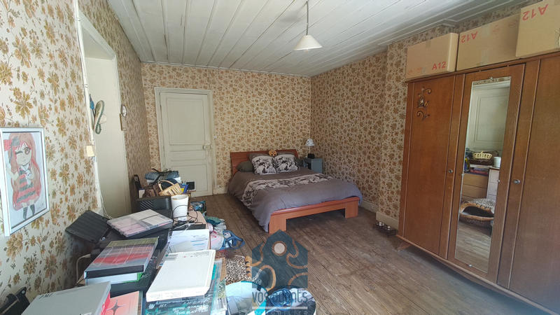 Maison - 200 m² - 8 pièces