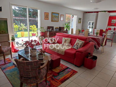 Maison - 111 m² - 6 pièces