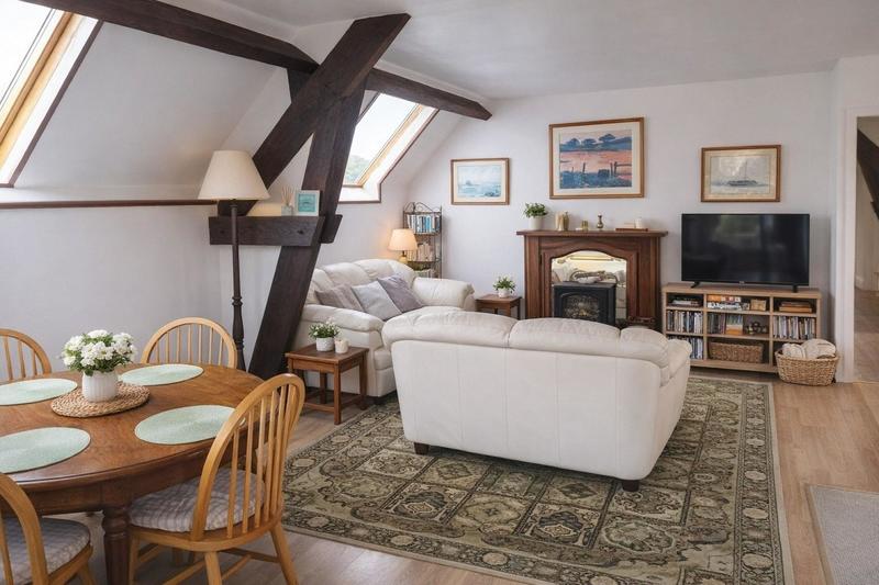 Propriété - 180 m² - 11 pièces