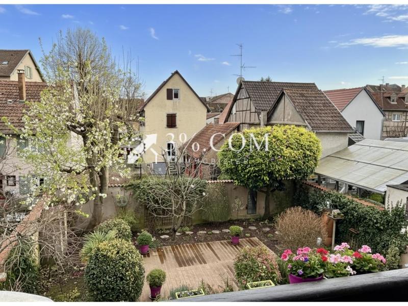 Appartement - 90 m² - 4 pièces