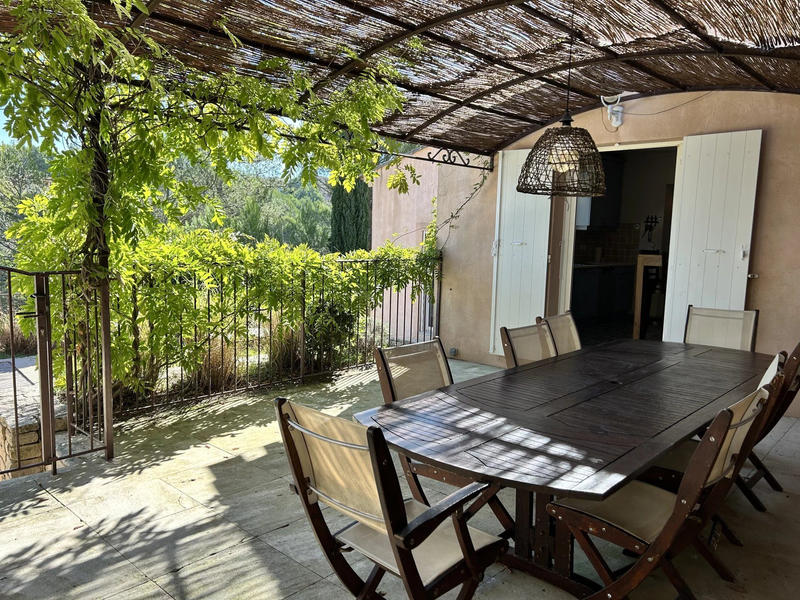 Villa - 180 m² - 6 pièces