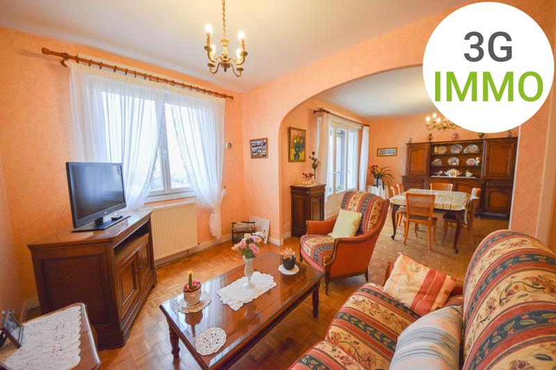 Appartement - 90 m² - 4 pièces