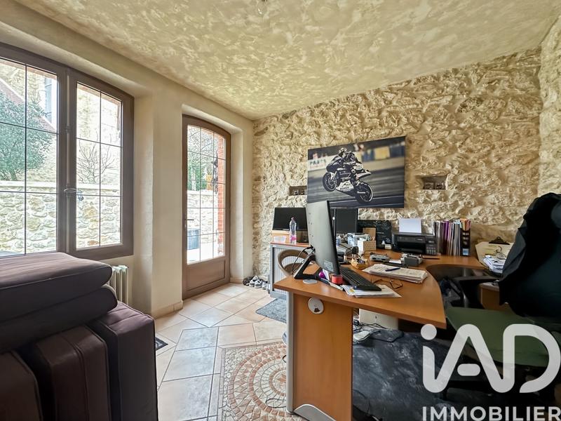 Maison - 179 m² - 6 pièces