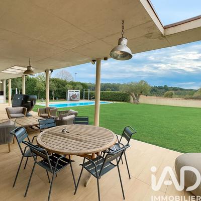 Maison de maîtres - 276 m² - 5 pièces