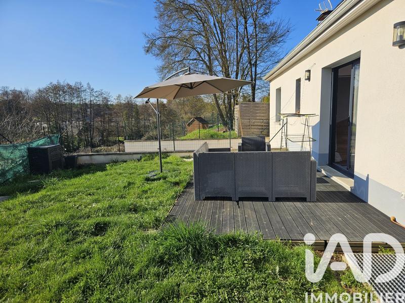 Maison - 121 m² - 6 pièces