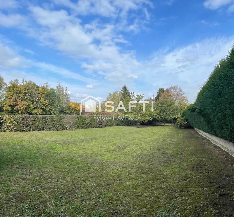 Maison - 201 m² - 7 pièces