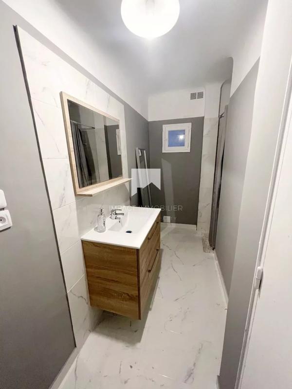 Appartement - 55 m² - 3 pièces