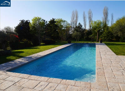Villa - 180 m² - 6 pièces