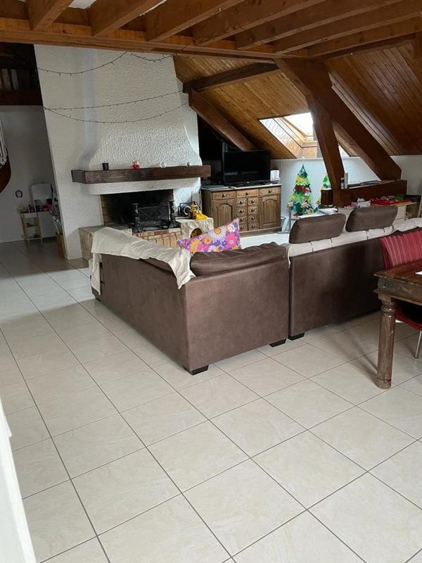 Appartement - 181 m² - 6 pièces