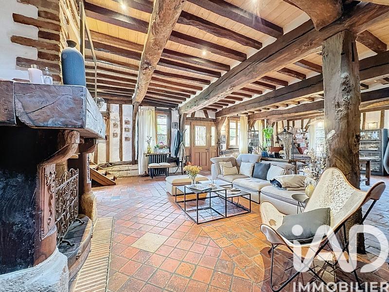 Maison - 230 m² - 5 pièces