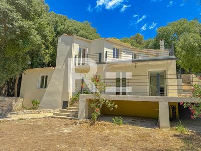 Villa - 144 m² - 5 pièces