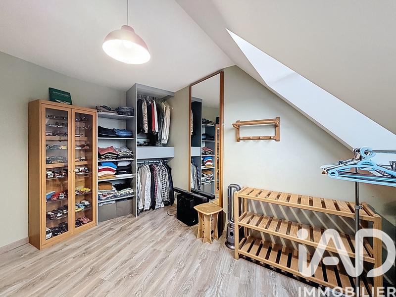 Maison - 220 m² - 7 pièces