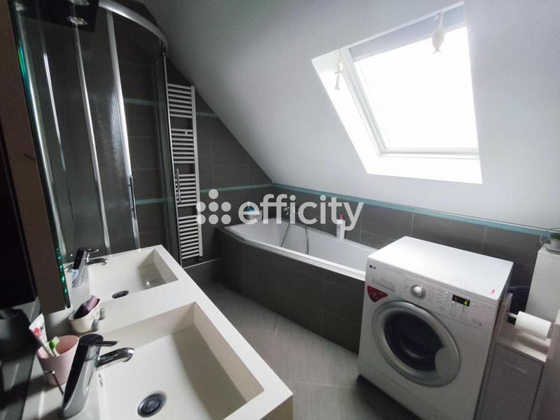 Pavillon - 95 m² - 5 pièces