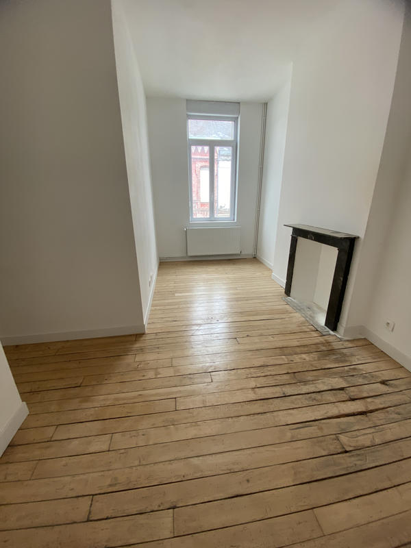 Maison - 88 m² - 6 pièces