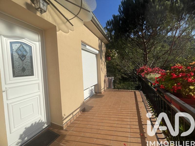 Maison - 135 m² - 6 pièces