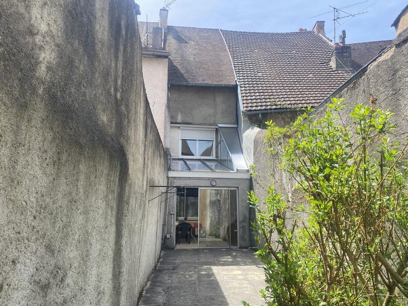 Maison de ville - 110 m² - 4 pièces