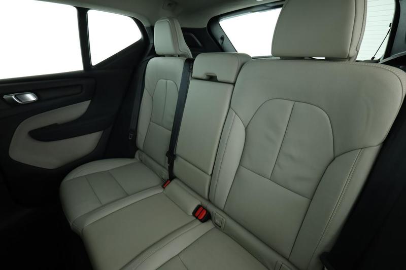 Volvo Xc40 1.5 T2 Momentum Geartronic 8 129 ch