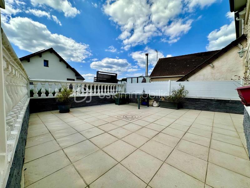 Maison - 150 m² - 6 pièces