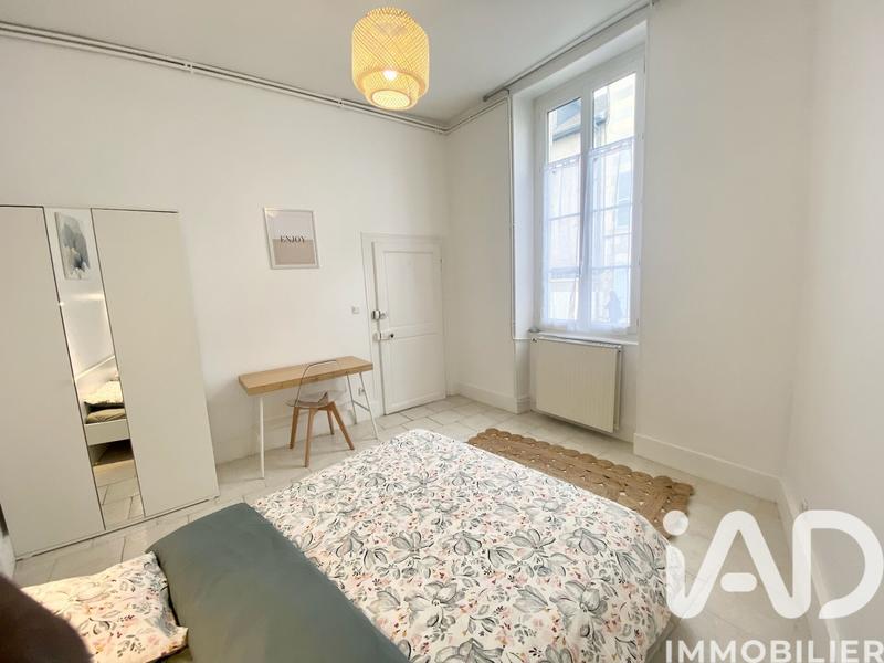 Appartement - 82 m² - 3 pièces