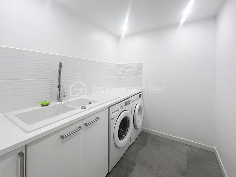 Maison - 102 m² - 6 pièces