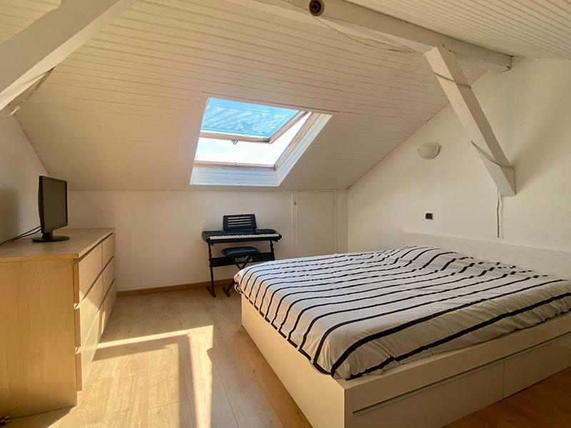 Maison - 190 m² - 9 pièces