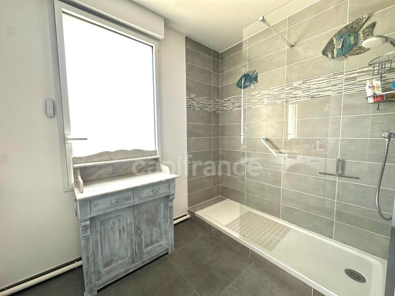 Appartement - 96 m² - 4 pièces