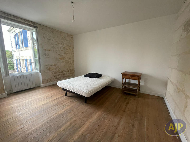 Maison - 106 m² - 4 pièces