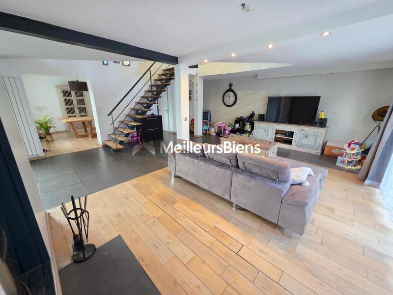 Maison - 160 m² - 5 pièces