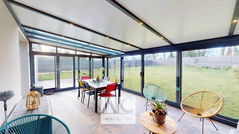 Maison - 76 m² - 4 pièces