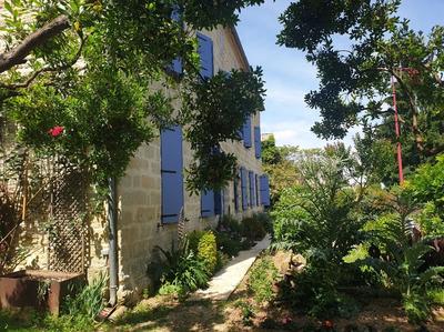 Maison de ville - 395 m² - 12 pièces