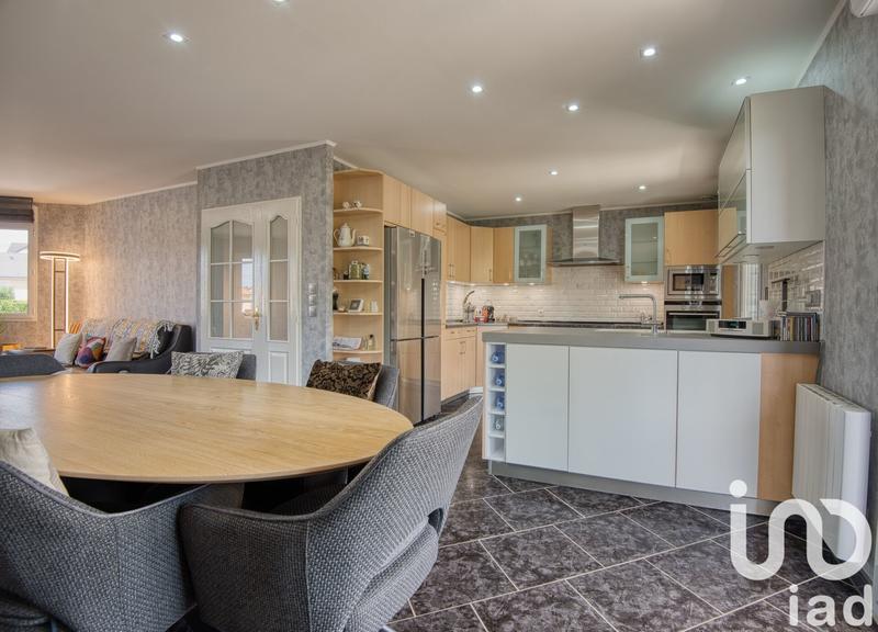 Maison - 175 m² - 7 pièces