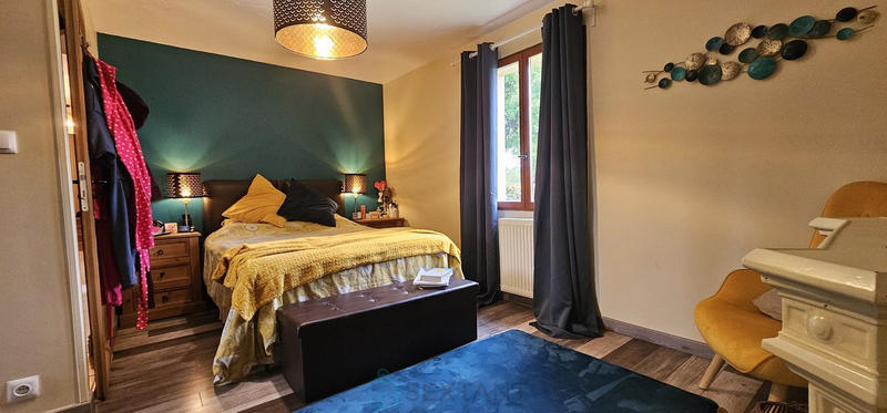 Maison - 147 m² - 6 pièces