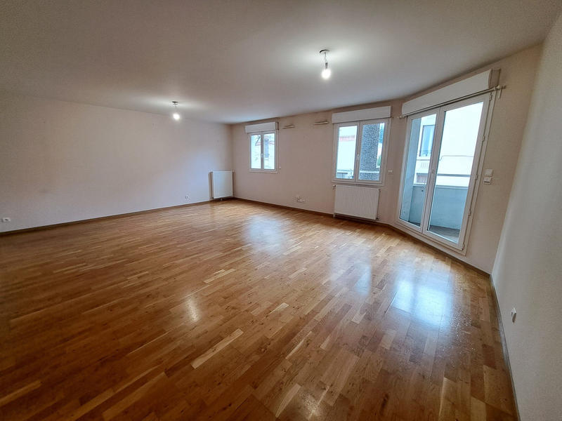 Appartement - 135 m² - 5 pièces