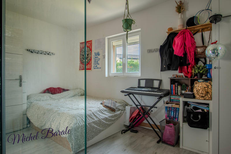 Maison - 200 m² - 7 pièces